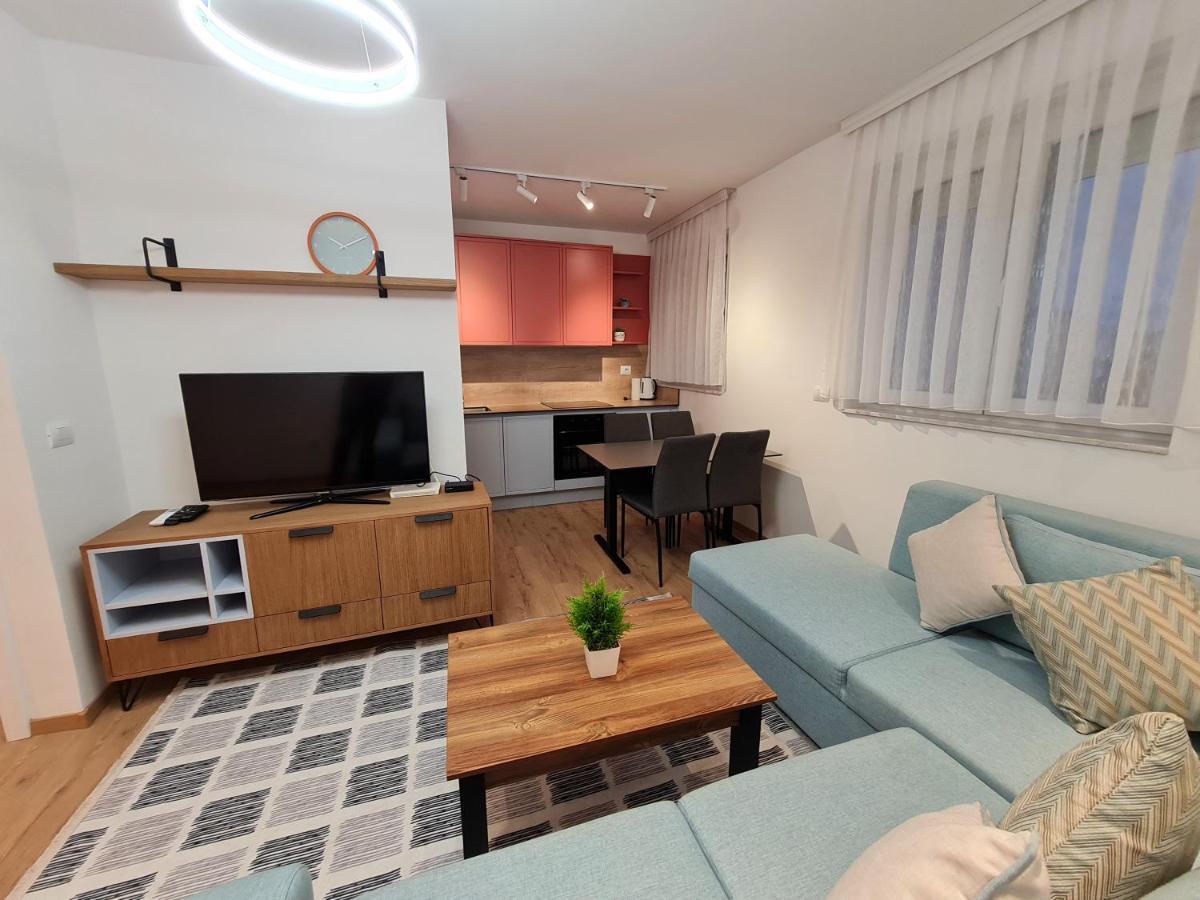 Rita Apartment Gjakova Esterno foto