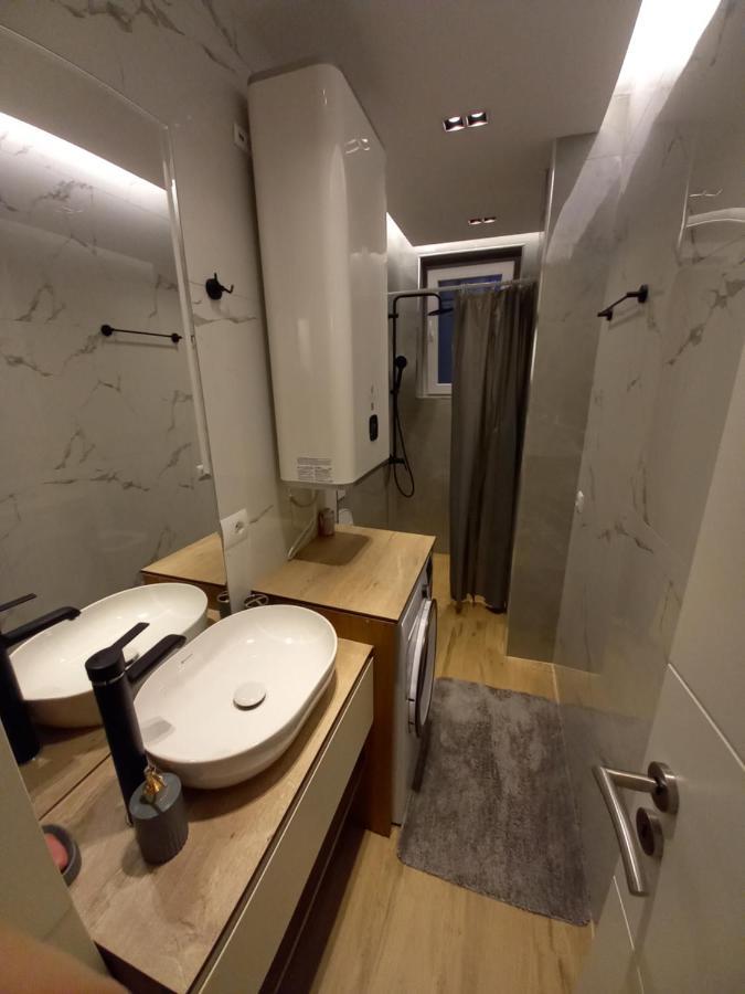 Rita Apartment Gjakova Esterno foto